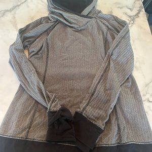 EUC Lululemon Hoodie  Sz 12
